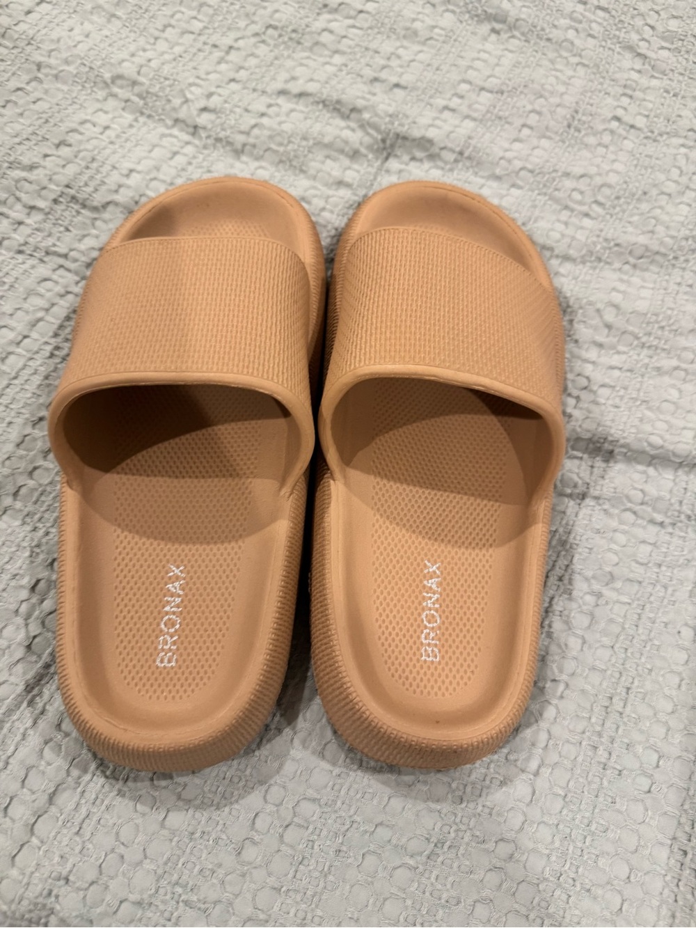 Eromax Women’s Slide Sandals in Peach Nude